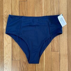 NWT Lively Navy Bikini Bottom M